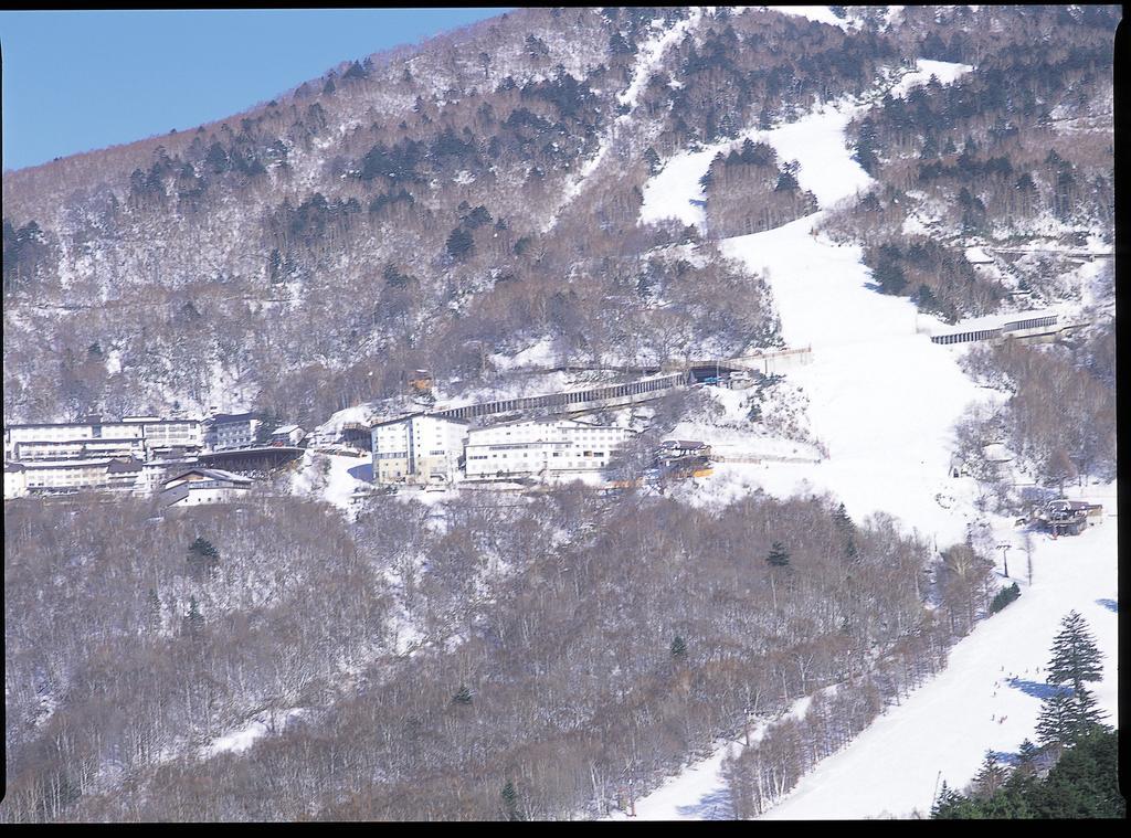 Hotel Higashidate Яманути Экстерьер фото