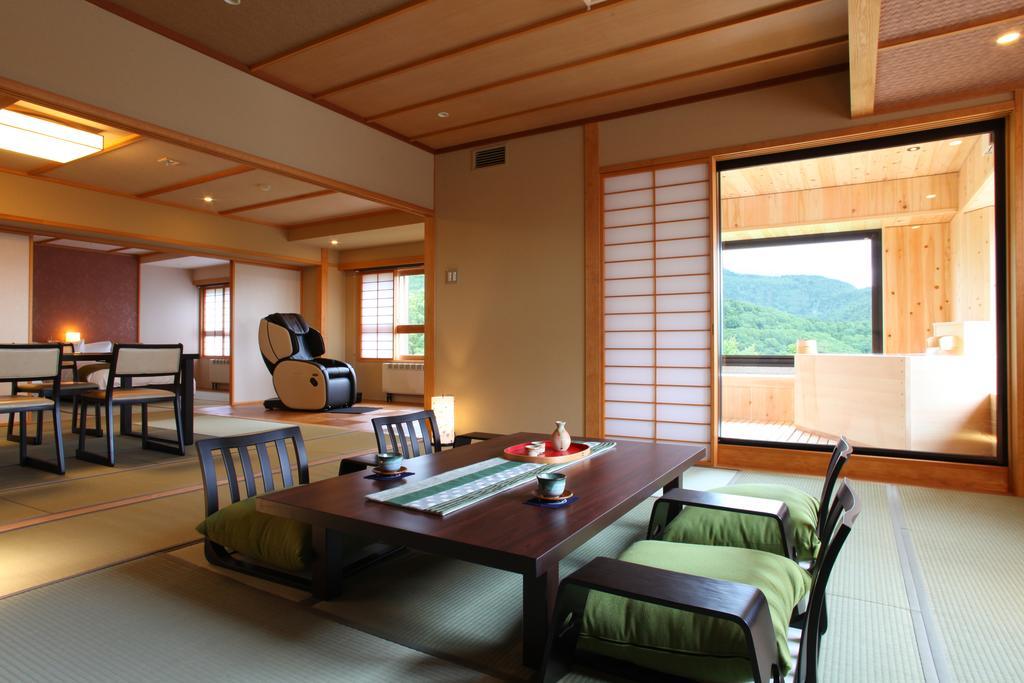 Hotel Higashidate Яманути Экстерьер фото