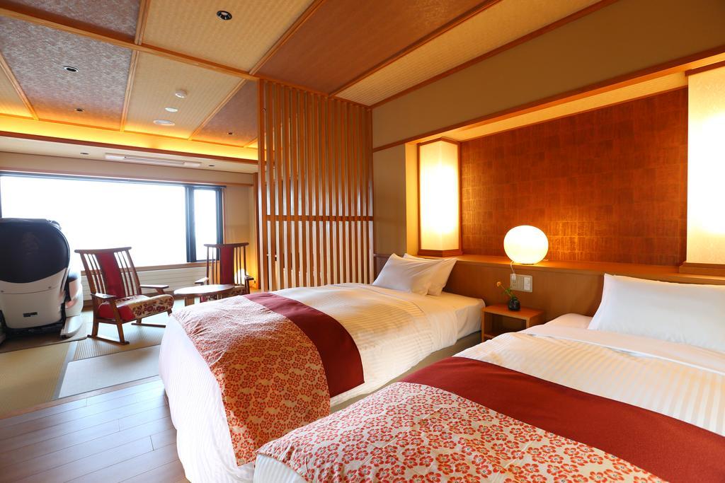 Hotel Higashidate Яманути Экстерьер фото