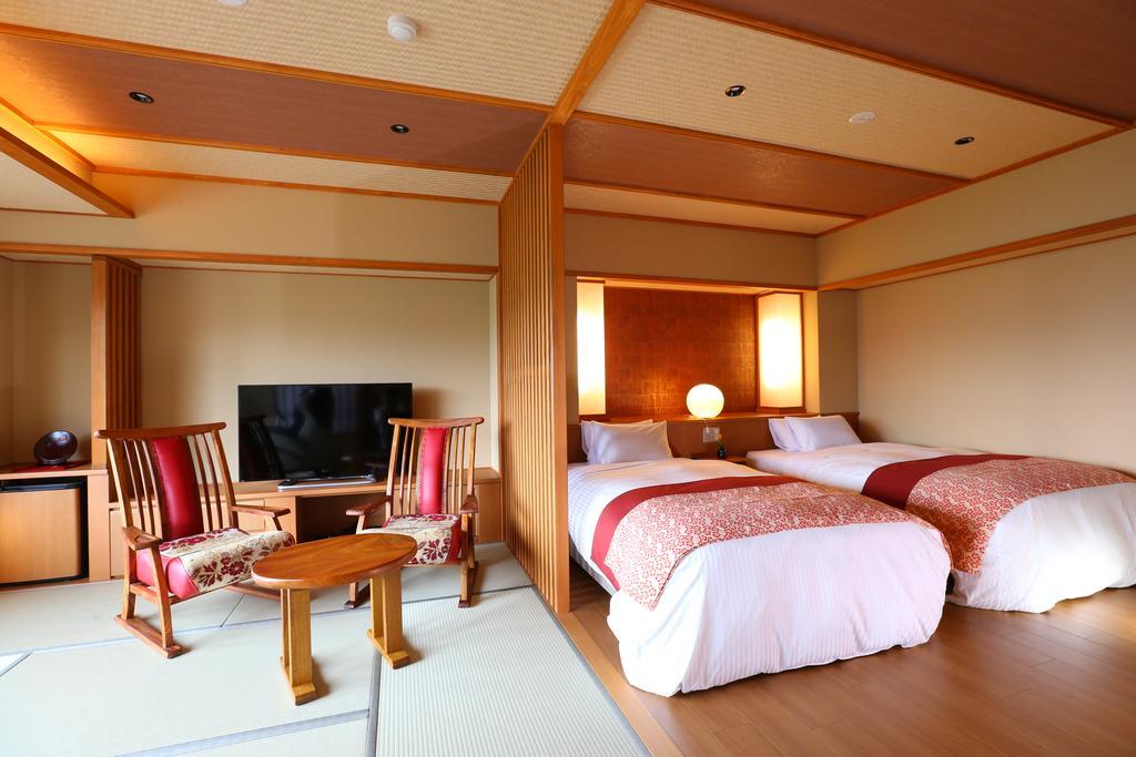 Hotel Higashidate Яманути Экстерьер фото