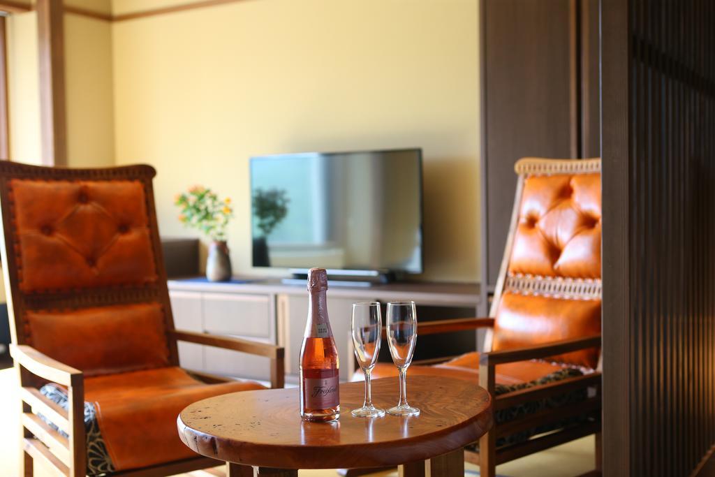Hotel Higashidate Яманути Экстерьер фото