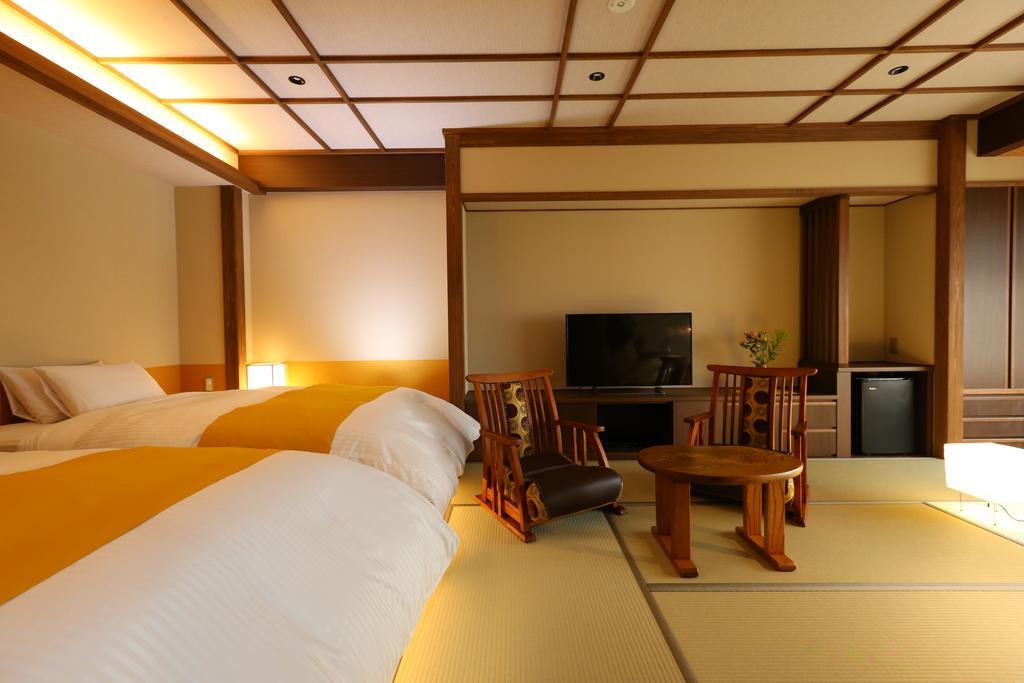 Hotel Higashidate Яманути Экстерьер фото