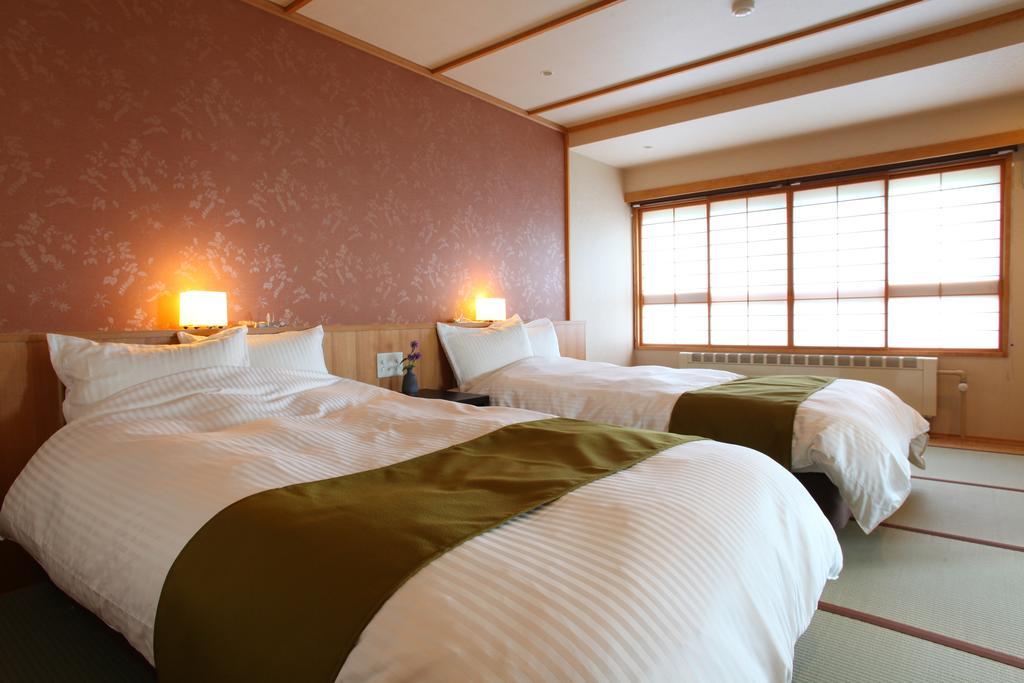 Hotel Higashidate Яманути Экстерьер фото