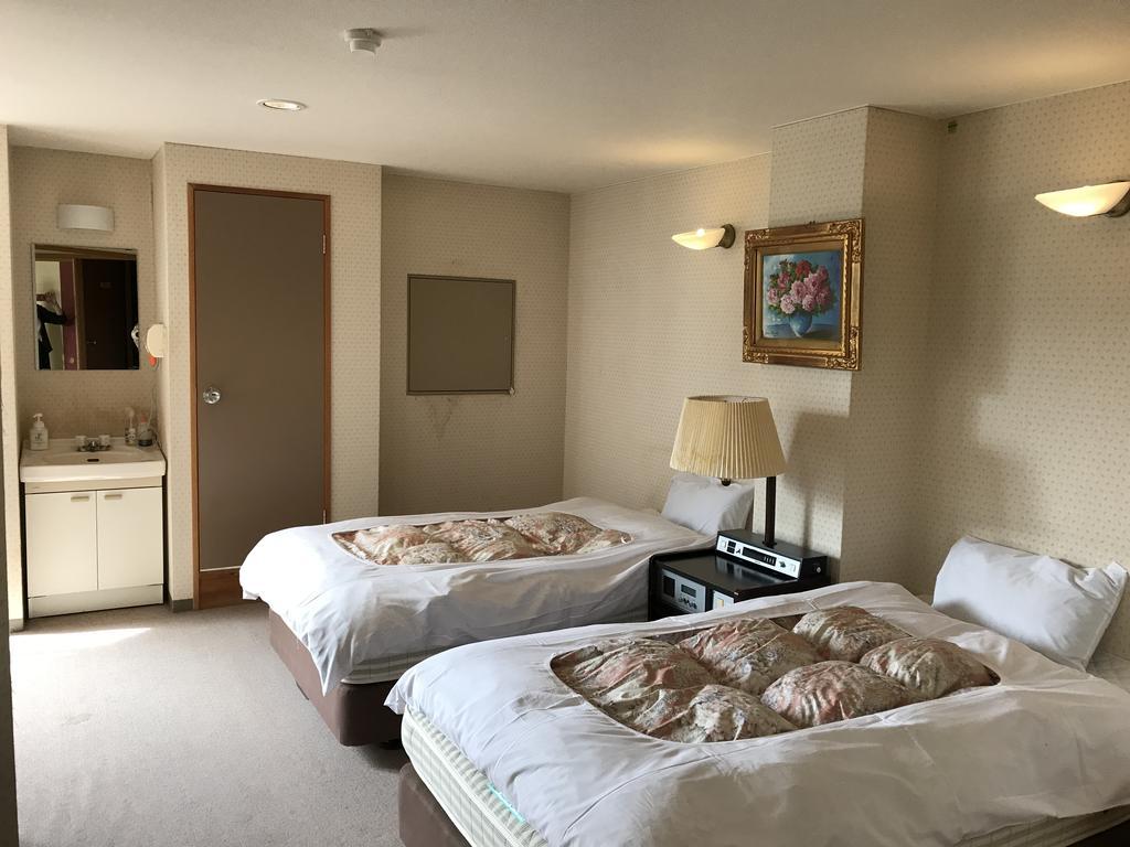 Hotel Higashidate Яманути Экстерьер фото