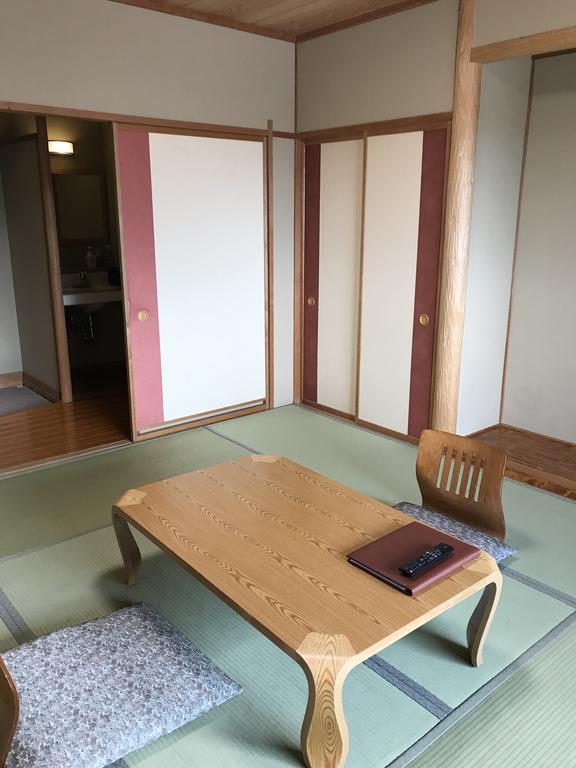 Hotel Higashidate Яманути Экстерьер фото
